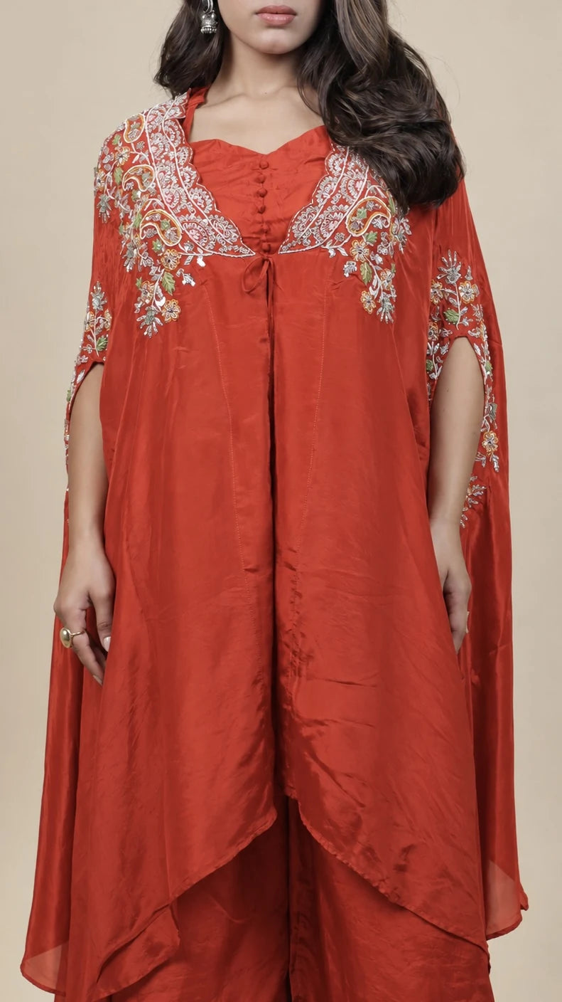 Laaj Gul – Floral Embroidered Kurta Set by Gold Lady - Detail View