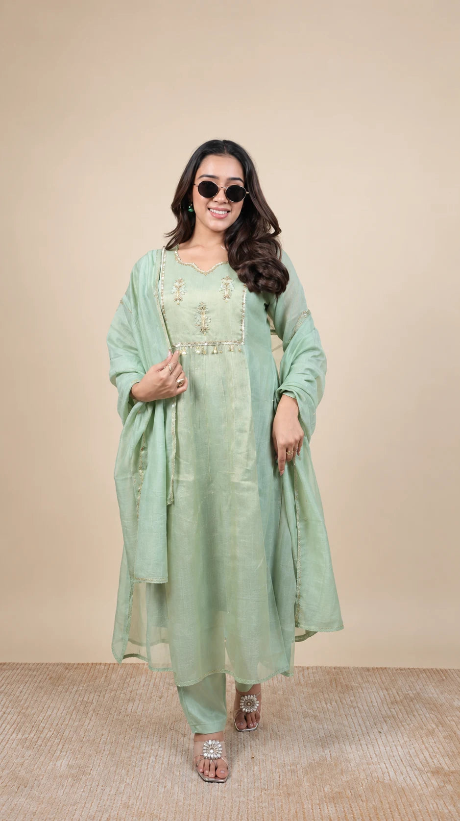 Mynaline – Mint Green Embroidered Kurta Set by Gold Lady - Front View