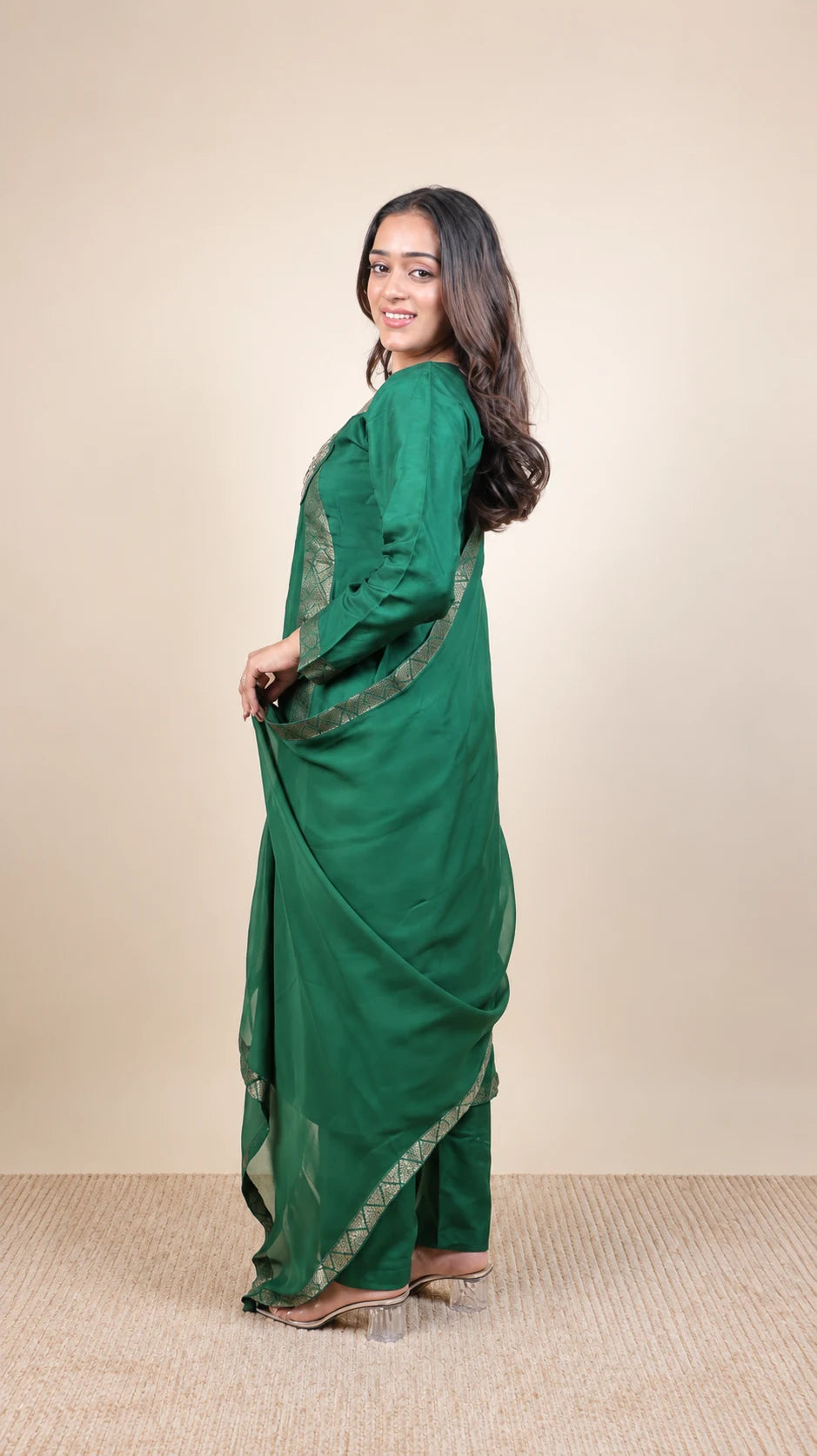 Panna Noor – Emerald Brocade Kurta Set by Gold Lady - Detail View