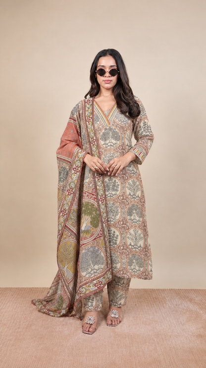 Earthy Elegance – Botanical Printed Kurta Set with Dupatta