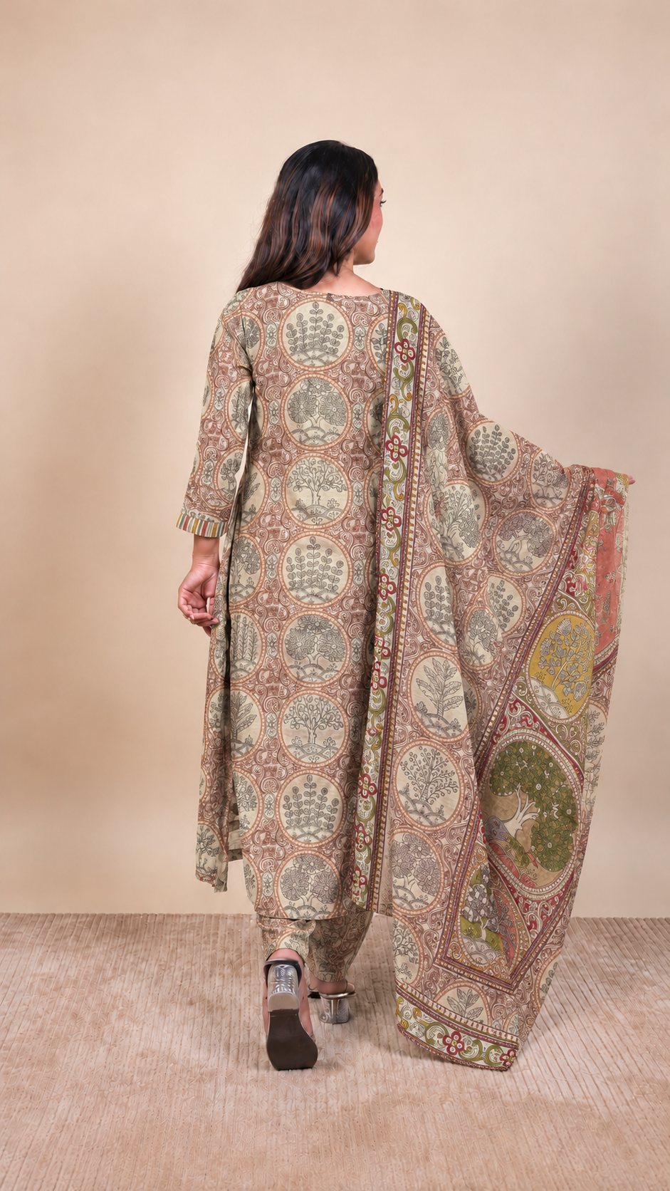Earthy Elegance – Botanical Printed Kurta Set with Dupatta