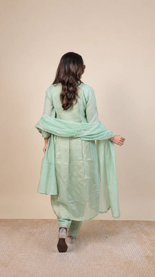 Mynaline – Mint Green Embroidered Kurta Set by Gold Lady - Detail View