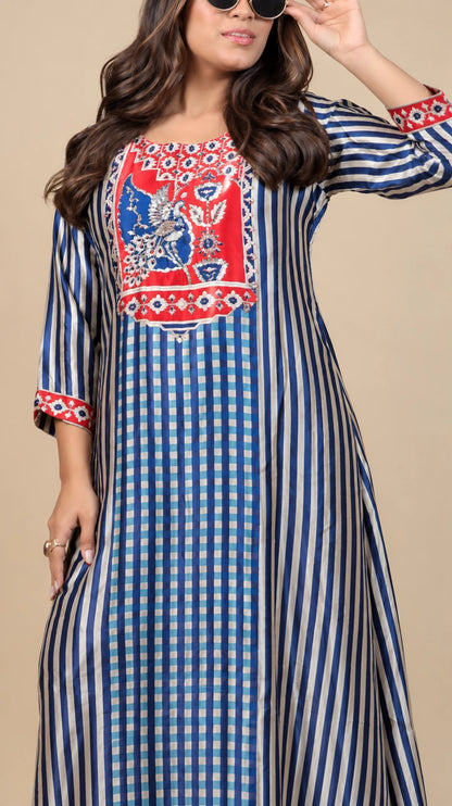 Neelam Rangrez – Printed Embroidered Suit by Gold Lady - Side View